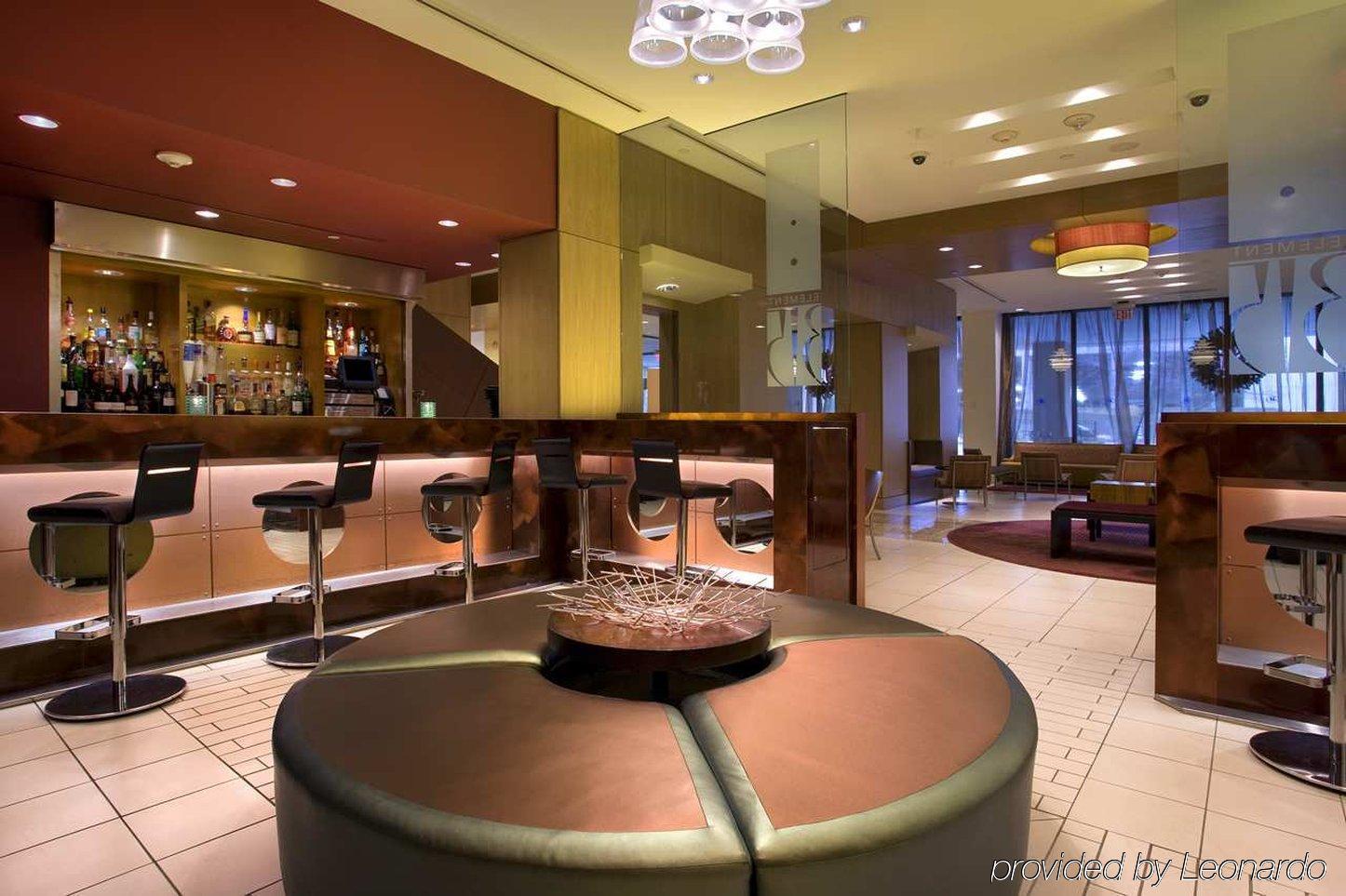 Готель Doubletree By Hilton Hartford Downtown Ресторан фото